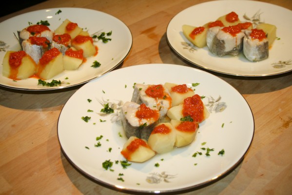 Merluza a la Gallega – Galicischer Seehecht mit Paprika-Öl