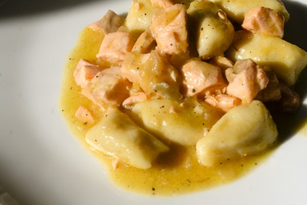 Gnocchi mit Lachs in Orangensauce-2