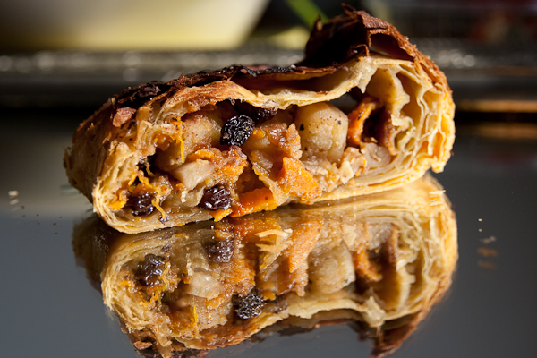 Kürbisstrudel mit Äpfeln