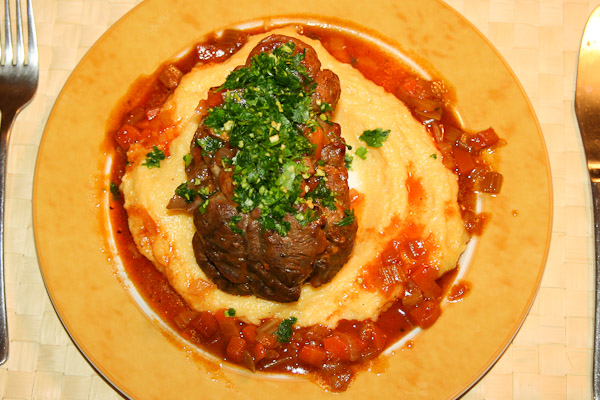 Ossobuco auf Polenta