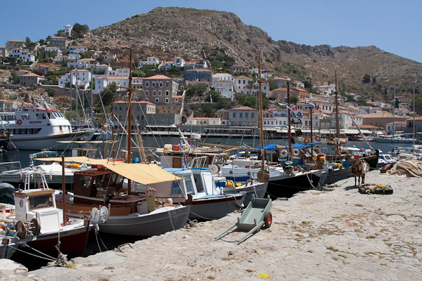 hydra town2