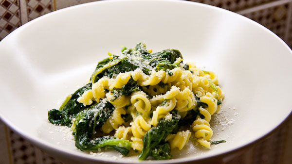 Pasta mit frischem Spinat