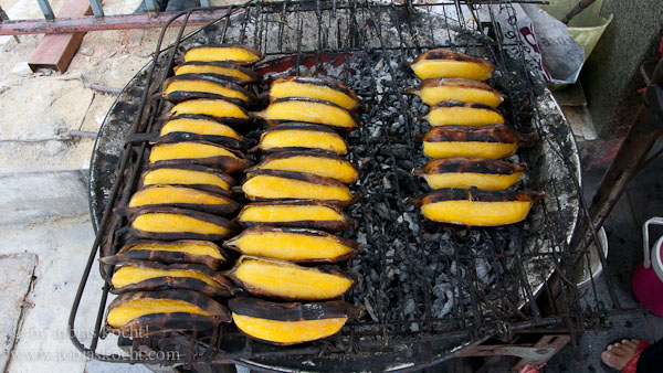 Urlaub in Thailand: Gegrillte Bananen