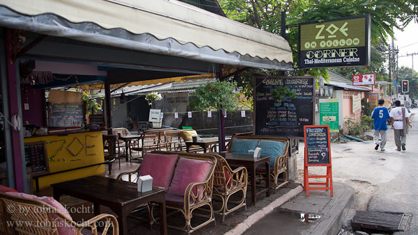 Zoe in Yellow – Chiang Mai