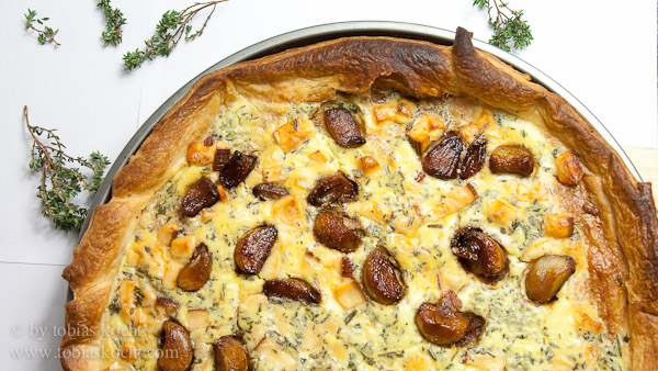 Tarte mit karamelisiertem Knoblauch