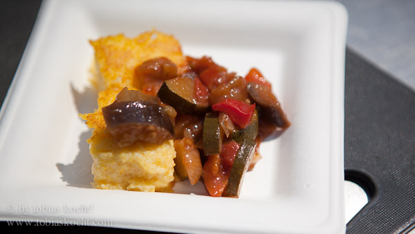Polenta gebraten mit Ratatouille