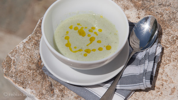 Gurkensuppe
