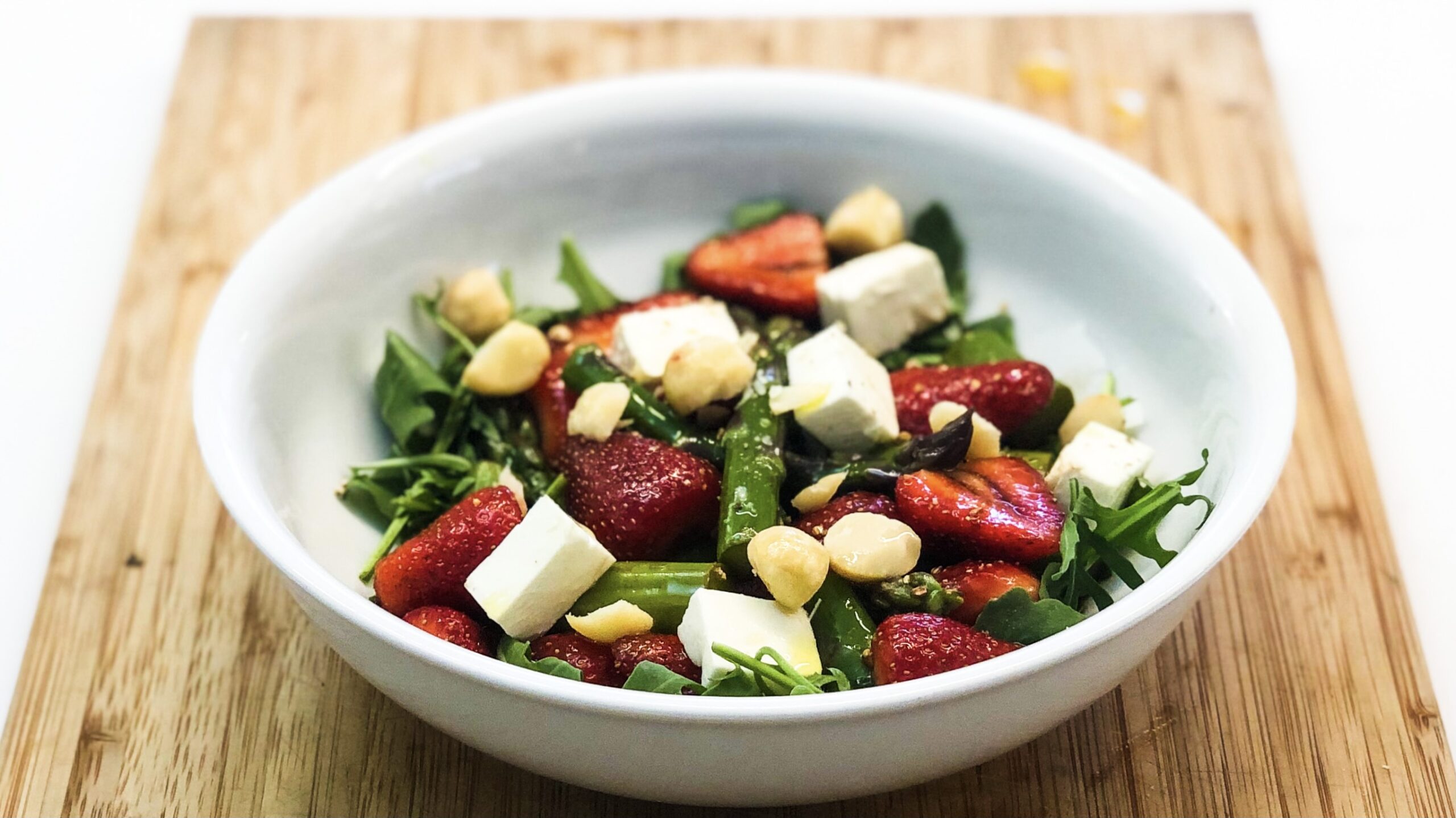 Erdbeeren Spargel Salat
